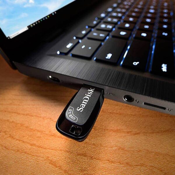 Sandisk Ultra Luxe 32GB USB3.0 Flash Memory 3