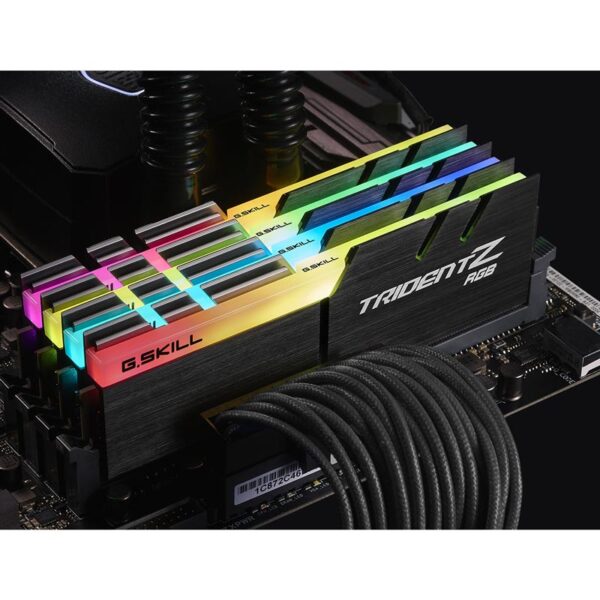 G.SKILL TridentZ RGB DDR4 32GB 3600MHz CL18 Dual